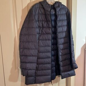 Eddie Bauer 650 Dark Blue Puffer Jacket